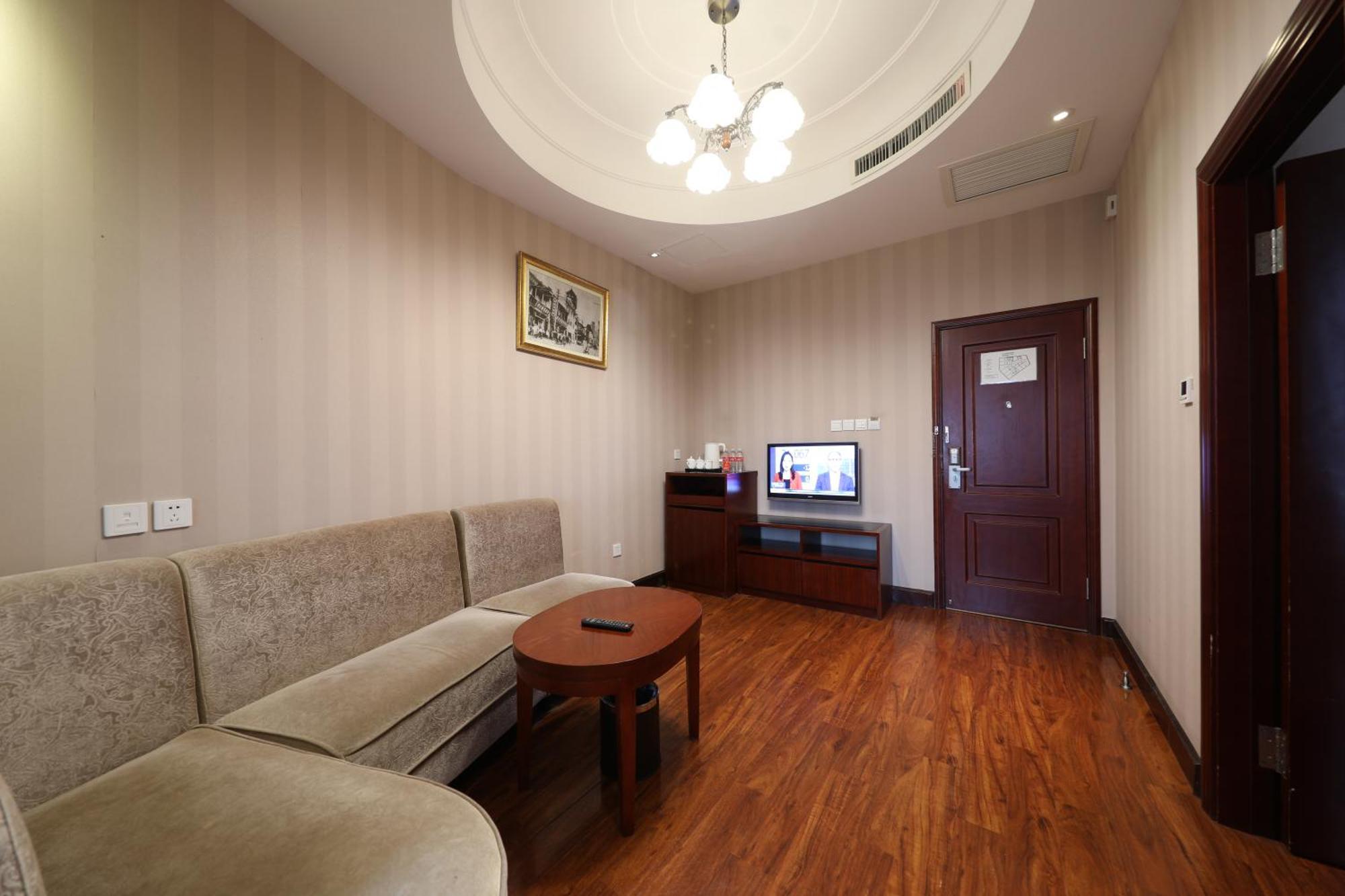 Hotel Seventh Heaven 3*